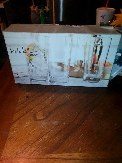 2 4 Pk Of Tall Ball Glasses