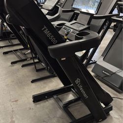 ✅TM6500 lifesmart treadmill with touchscreen and adjustable interface and incline✅
