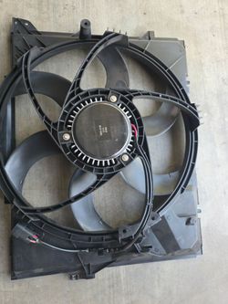 BMW engine cooling fan 08-13