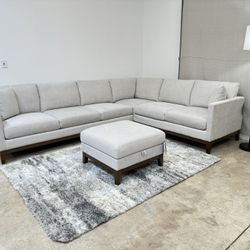 Thomasville Livingston Fabric Sectional with Storage Ottoman