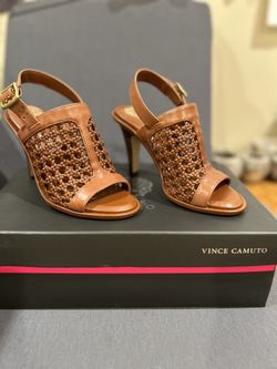 Vince Camuto High Heel Slingbacks- NEW