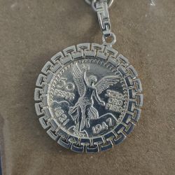 925 50 Peso Medallion