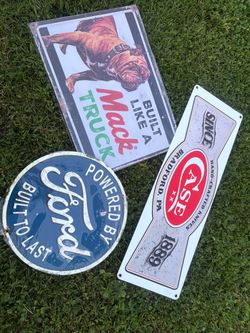 Set of 3 old Metal Signs original case knives dealer