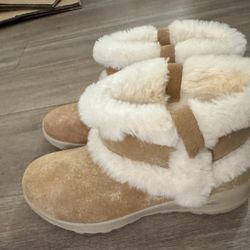 UGG boot