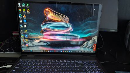 Copilot plus Ai Lenevo yoga 7i gen 9 16 inch