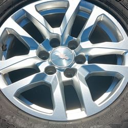 Chevy Silverado Oem 18 Inch Rims Wheels 