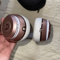 Rose Gold Solo Beats Gen 3