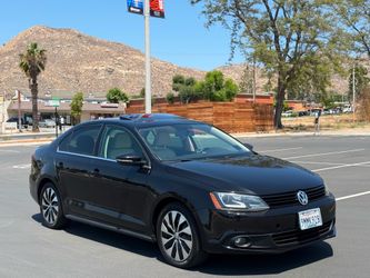 2014 Volkswagen Jetta SEL Hybrid
