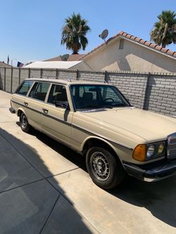 1982 Mercedes-Benz 300