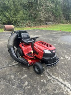 2015 Craftsman Riding Lawn Mower