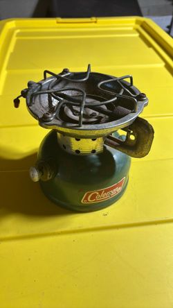 2/72 Coleman Stove