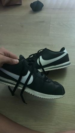 cortez nikes