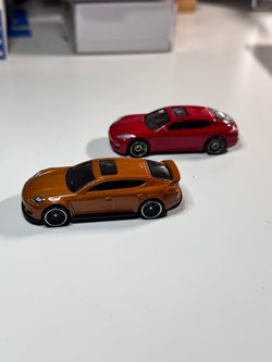 Porsche Panamera Die-Cast Model Cars Set of 2