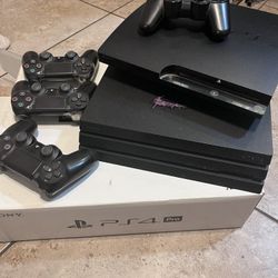 Playstation 3 & 4 pro ! 