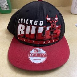 Chicago Bulls Vintage Snapback Hat NBA Cap Black Red Rare With Logo
