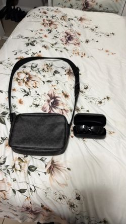 Coach bag plus coach sunglasses