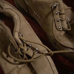 Men’s brown Leather shoes size 11   $30 Located Mount Dora Fla 32757