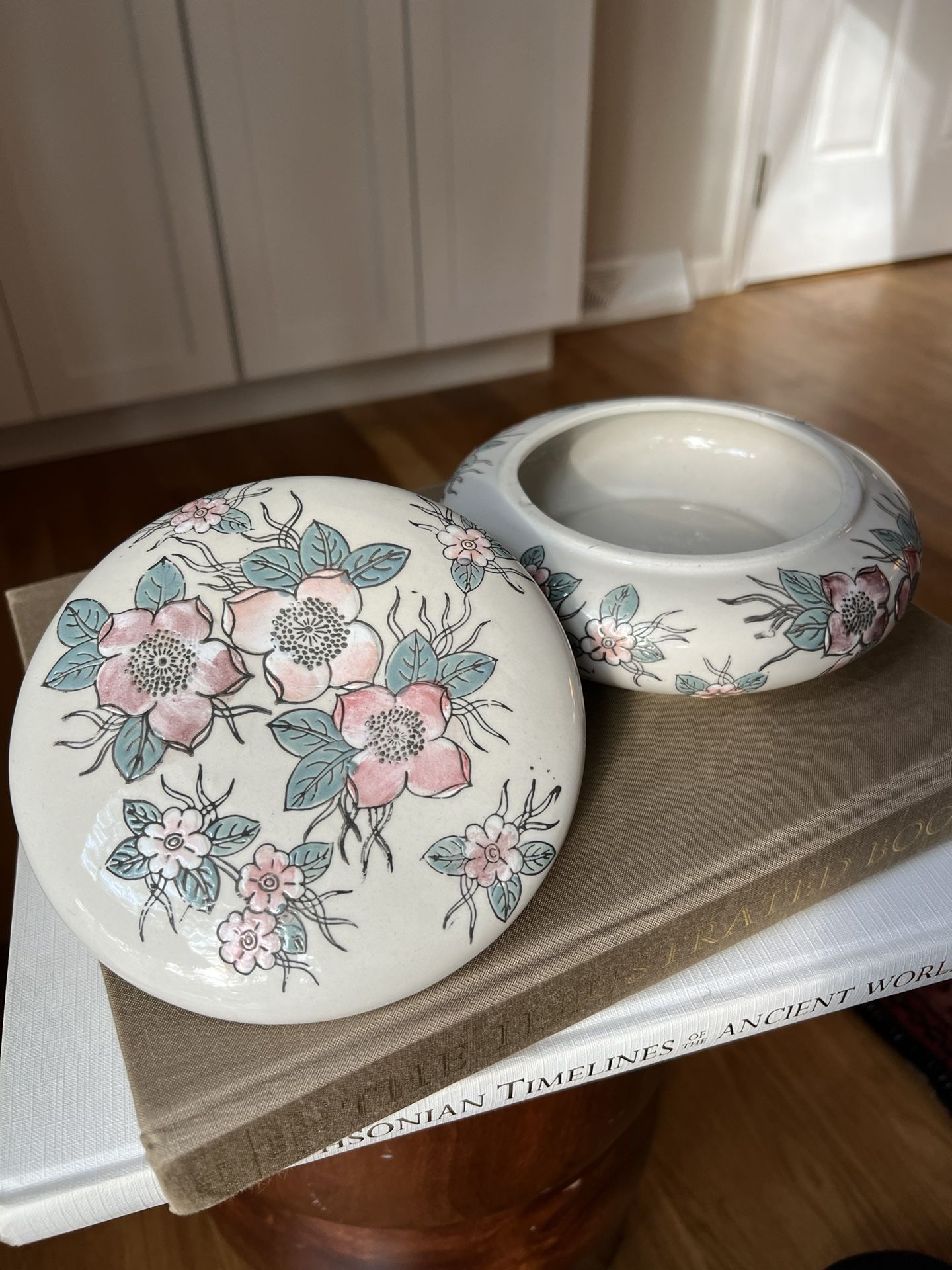 Large Porcelain Lidded Trinket Dish ( D7” H3” ) firm on price