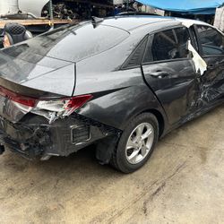 2021 2022 2023 HYUNDAI ELANTRA FULL PART OUT