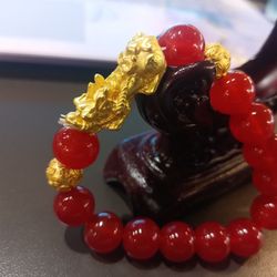 Exquisite, Jade Red/Gold Dragon Bracelet.