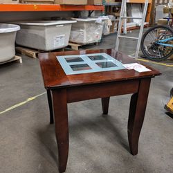 Basic Solid Wood End Table 24x24x24