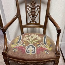 Mid Century Chair with Arms
