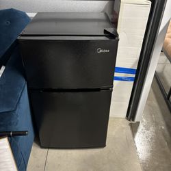 Brand New Dorm/office Frig