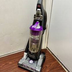 Vacuum In Good Condition Like New 