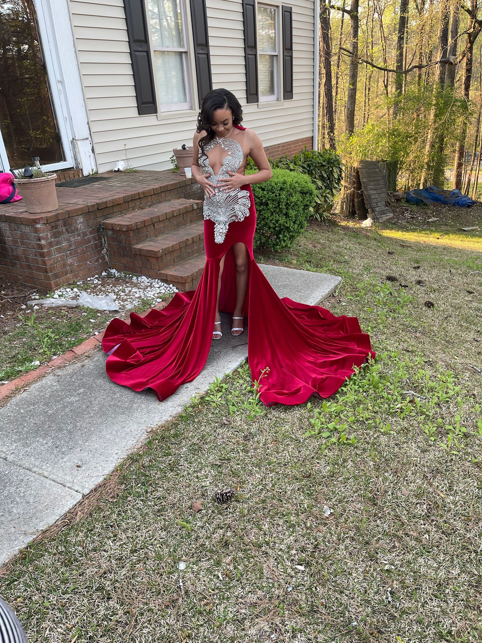 red prom dress 2024