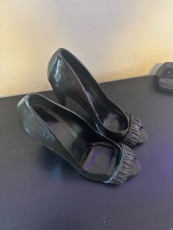 Burberry heels pumps
