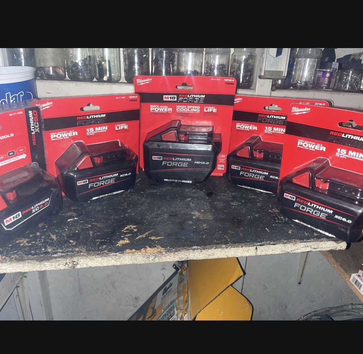 Milwaukee xc8.0 battery brand new