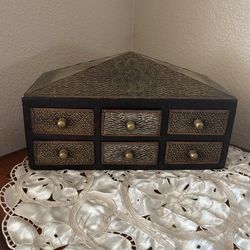 Jewelry Box With Six Drawers