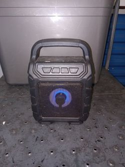 ilive portable Bluetooth speaker