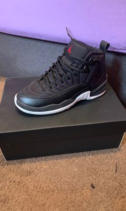 GYM RED RETRO 12 SIZE 5