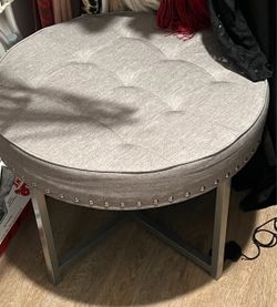 Round Tufted Ottoman with Metal Base