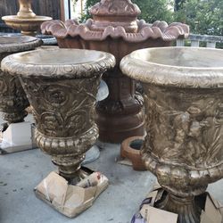 Concrete pots