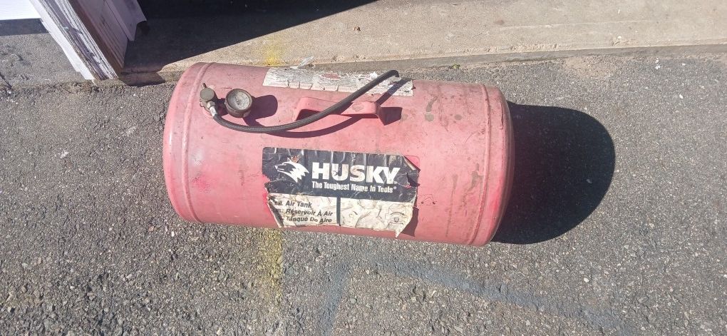 Husky 11gallon Reserve Air Tank