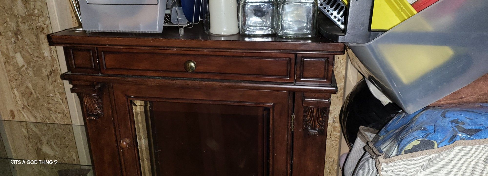 Display Case Lights Up