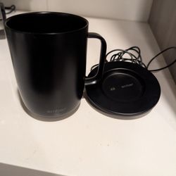 Ember Smart Temperature Control Mug (Gen 1) - Black, 10oz with Charging Coaster