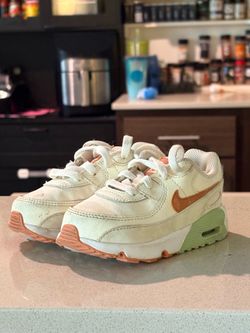 Toddler Air Max size 7c