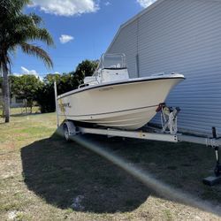 2012 Bayliner 1903