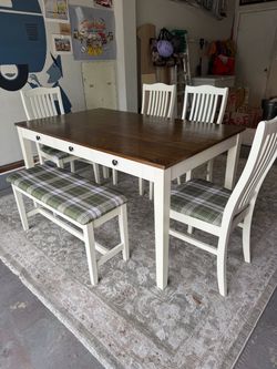 Dining set