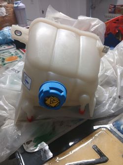 New 14-21 Promaster 1(contact info removed) Coolant tank reservoir Original