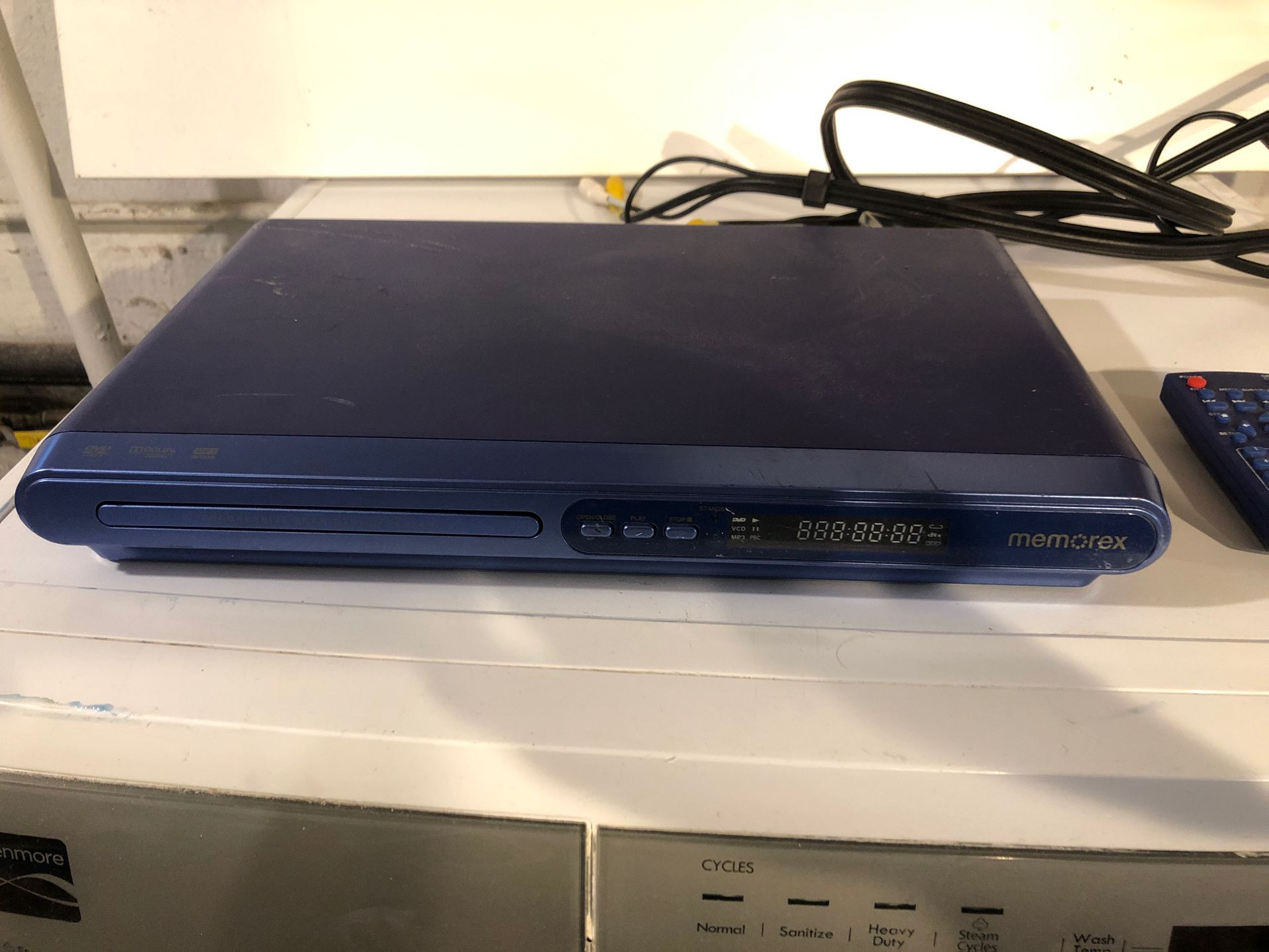 Memorex Progressive scan DVD player