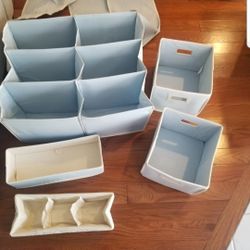 5 Piece Kids Or Nursery Collapsible Canvas Bins And Organizers In Great Condition