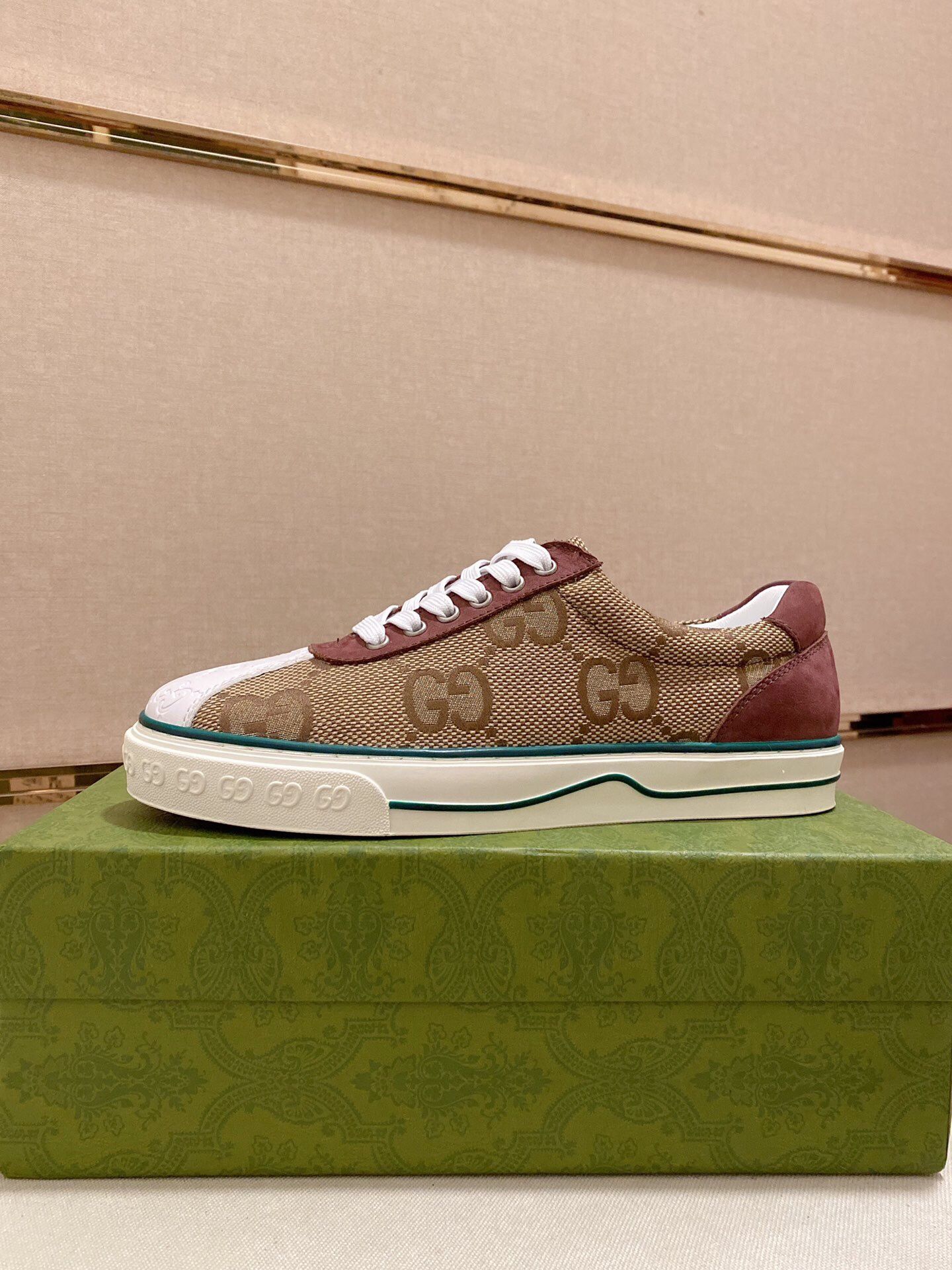 Gucci GG Men’s Shoes With Box 2025