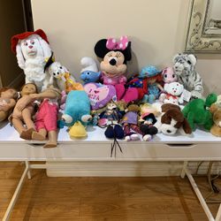 Soft teddy bears & Dolls 