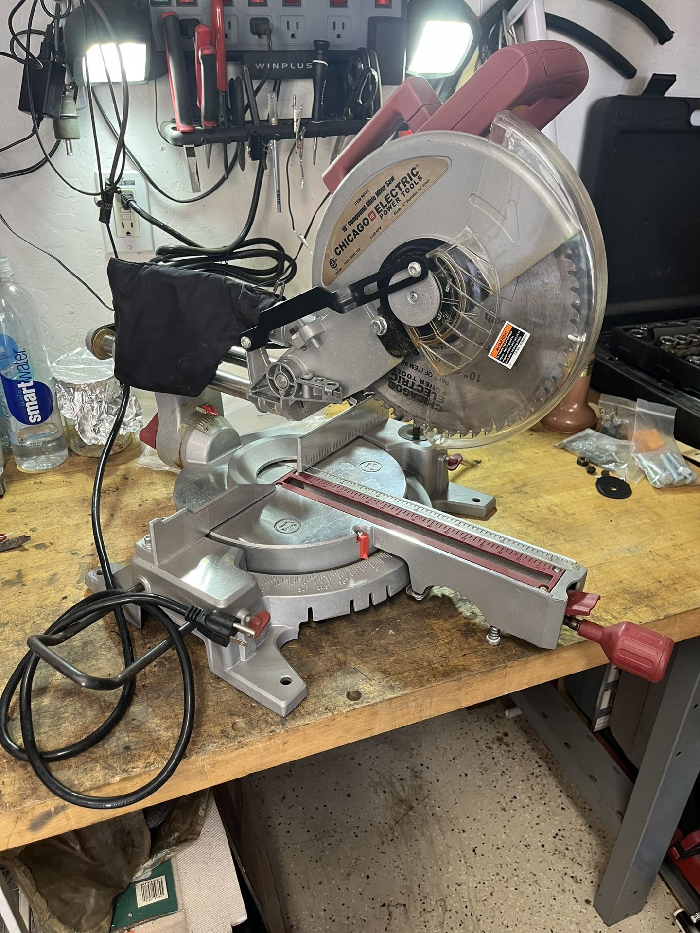 Chicago Electric Compound Slide Miter Saw 10in