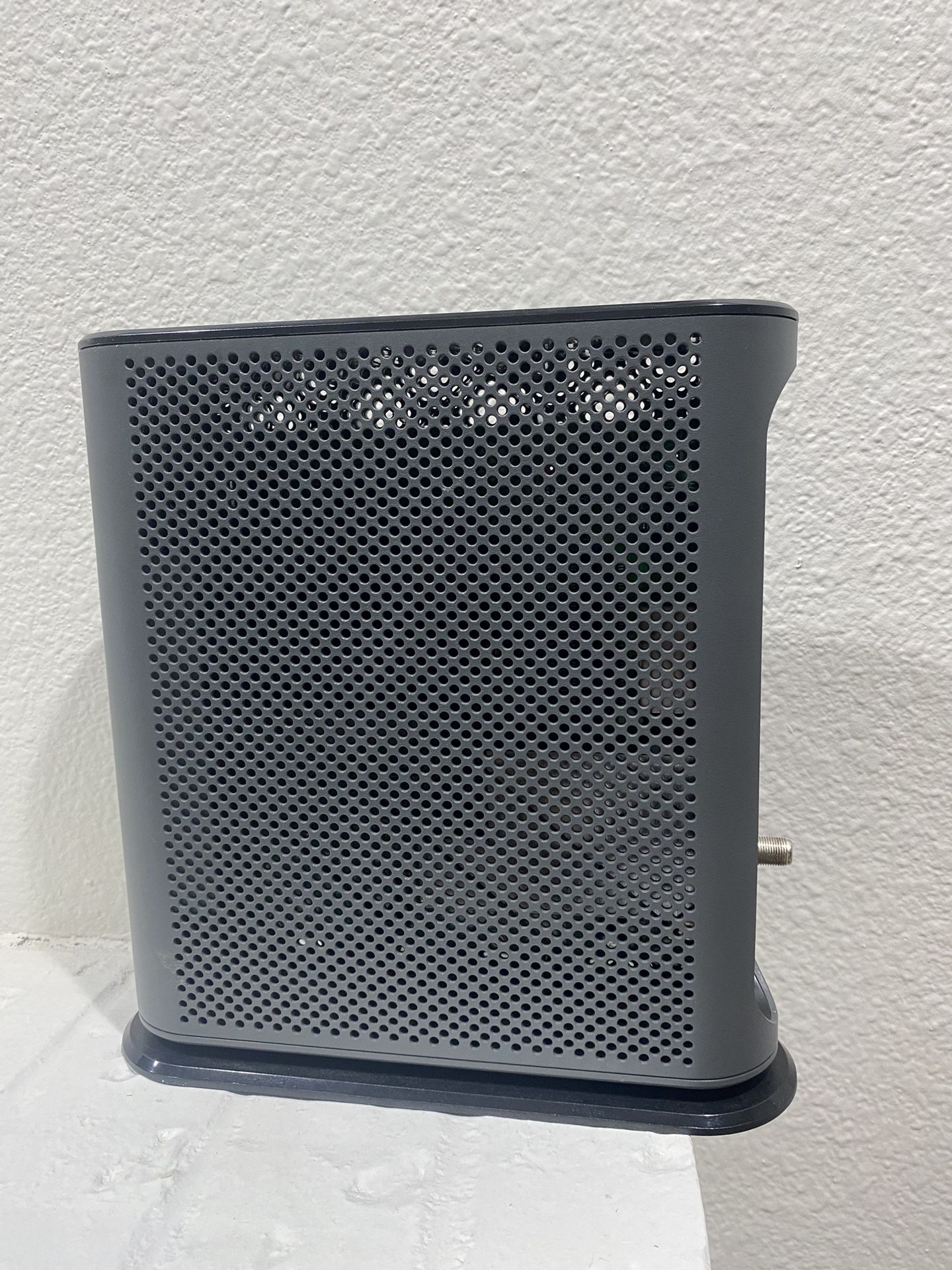 Motorola Modem 3.1 With Wi-Fi Supports Hispeed
