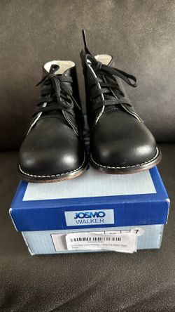 Black Walking Training Shoes